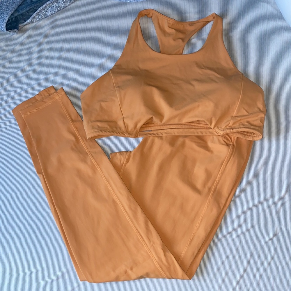 Alphalete Orange Workout Set Sports Bra and Leggings